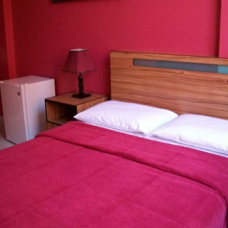 Hostal Hellen Ross Nazca Dış mekan fotoğraf